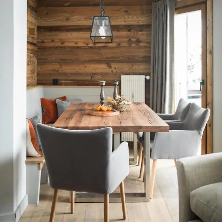 Alpine Residence, The Residences アパート *